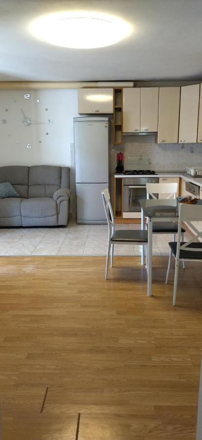 Apartments Maja Split Exteriör bild